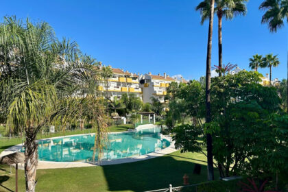 b23898d7ef4416f45b380c6ee4905196 - 23