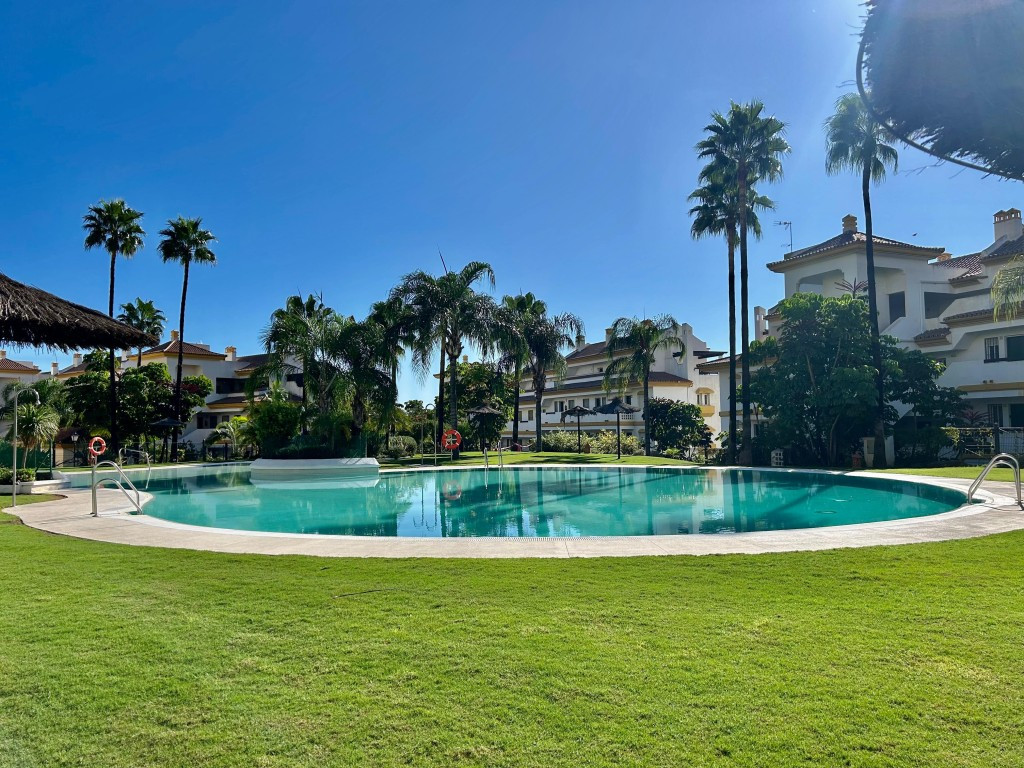 b23898d7ef4416f45b380c6ee4905196 - 7