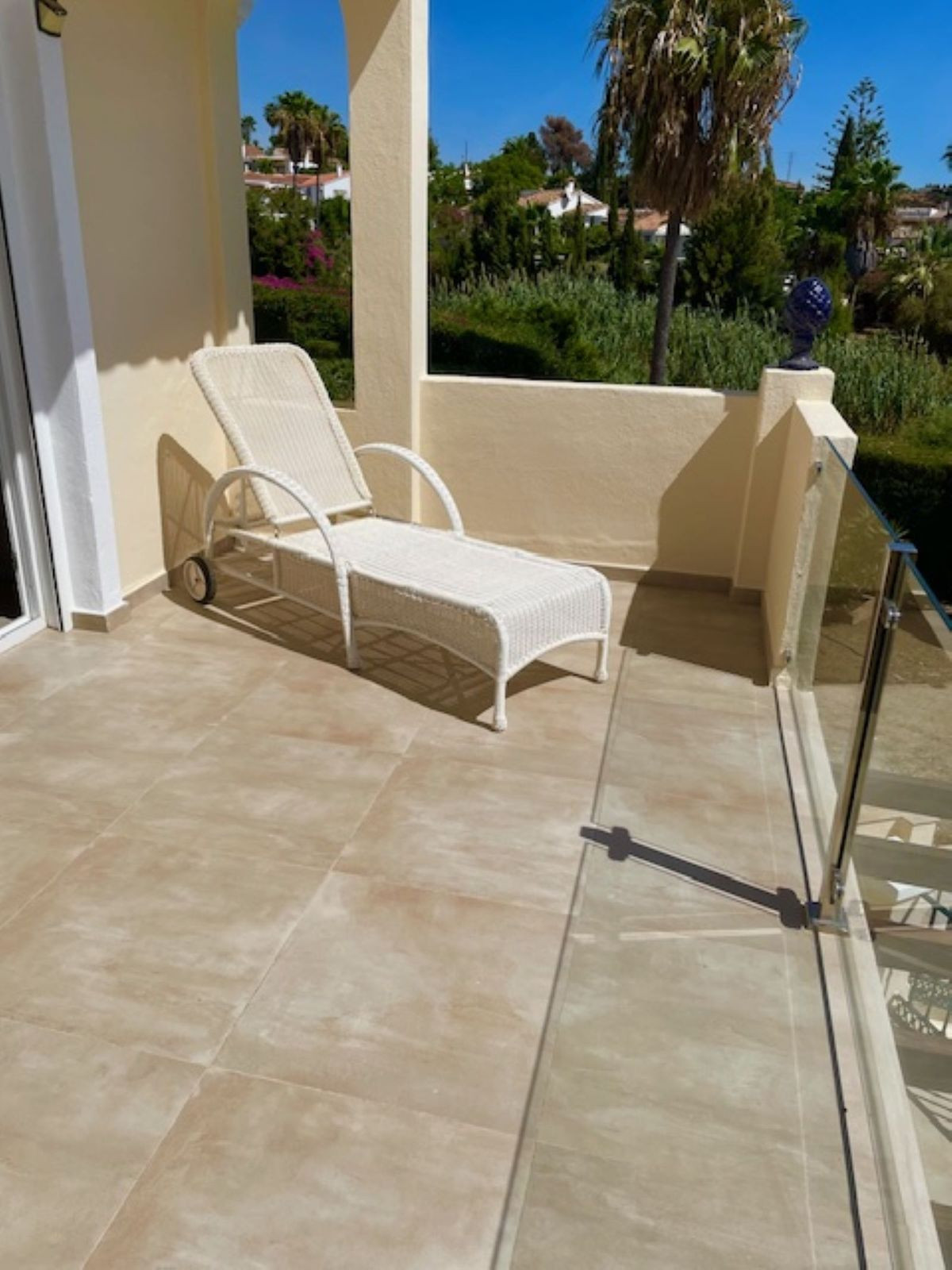 b23cf85aba4b650030de735ed87b6020 - 12