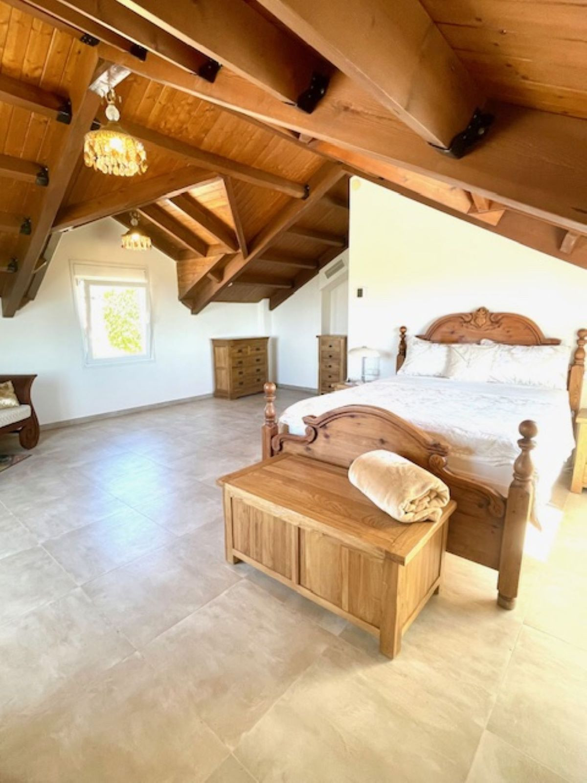 b23cf85aba4b650030de735ed87b6020 - 18