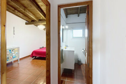 b25b49eb3df79972b71f88ac31555fcd - 29