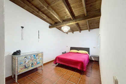 b25b49eb3df79972b71f88ac31555fcd - 31