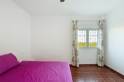 b25b49eb3df79972b71f88ac31555fcd - 42