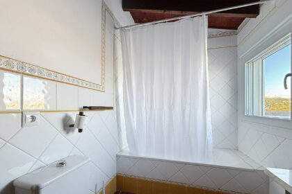 b25b49eb3df79972b71f88ac31555fcd - 48