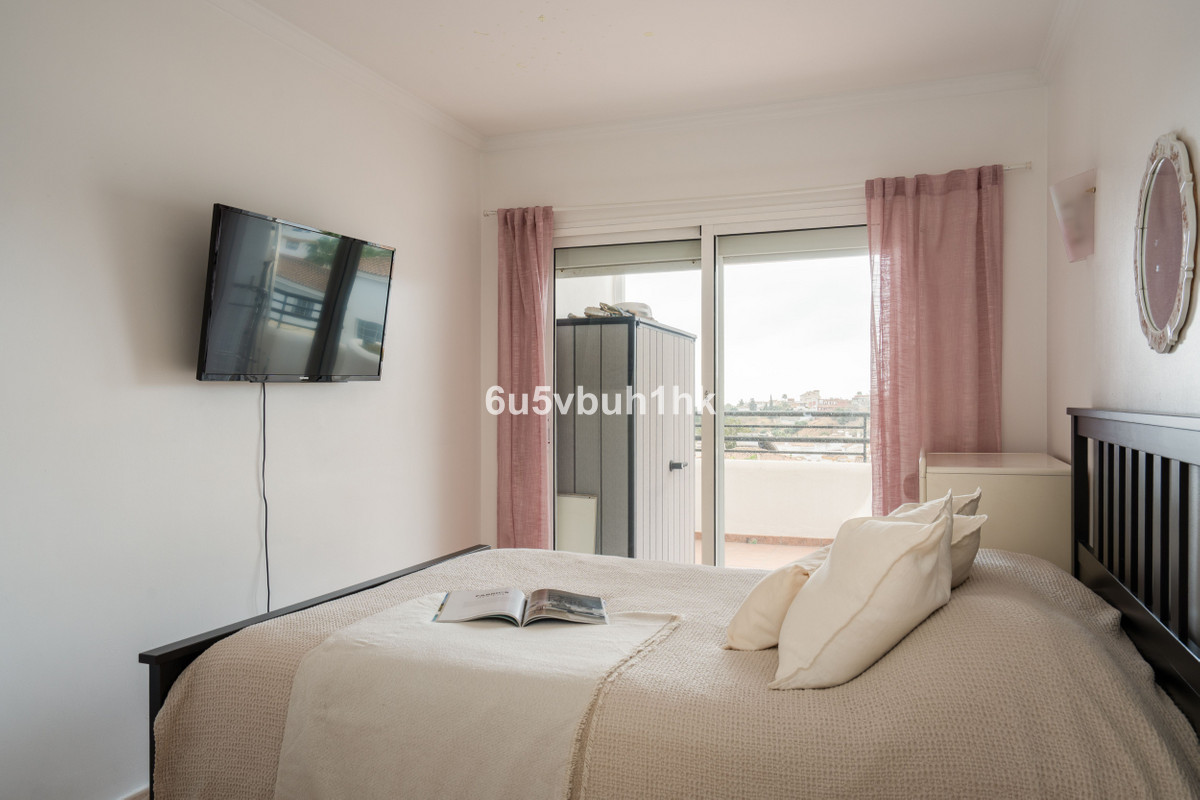 b25df0e4ace32664a9335802a68a9151 - 11