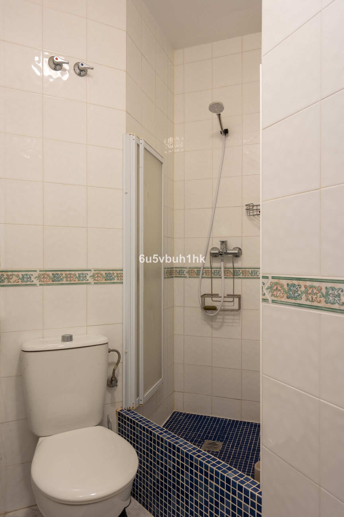 b25df0e4ace32664a9335802a68a9151 - 19