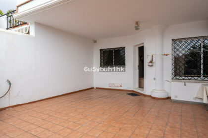 b25df0e4ace32664a9335802a68a9151 - 20