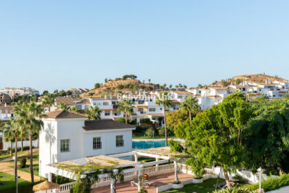 b25df0e4ace32664a9335802a68a9151 - 21