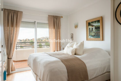 b25df0e4ace32664a9335802a68a9151 - 9