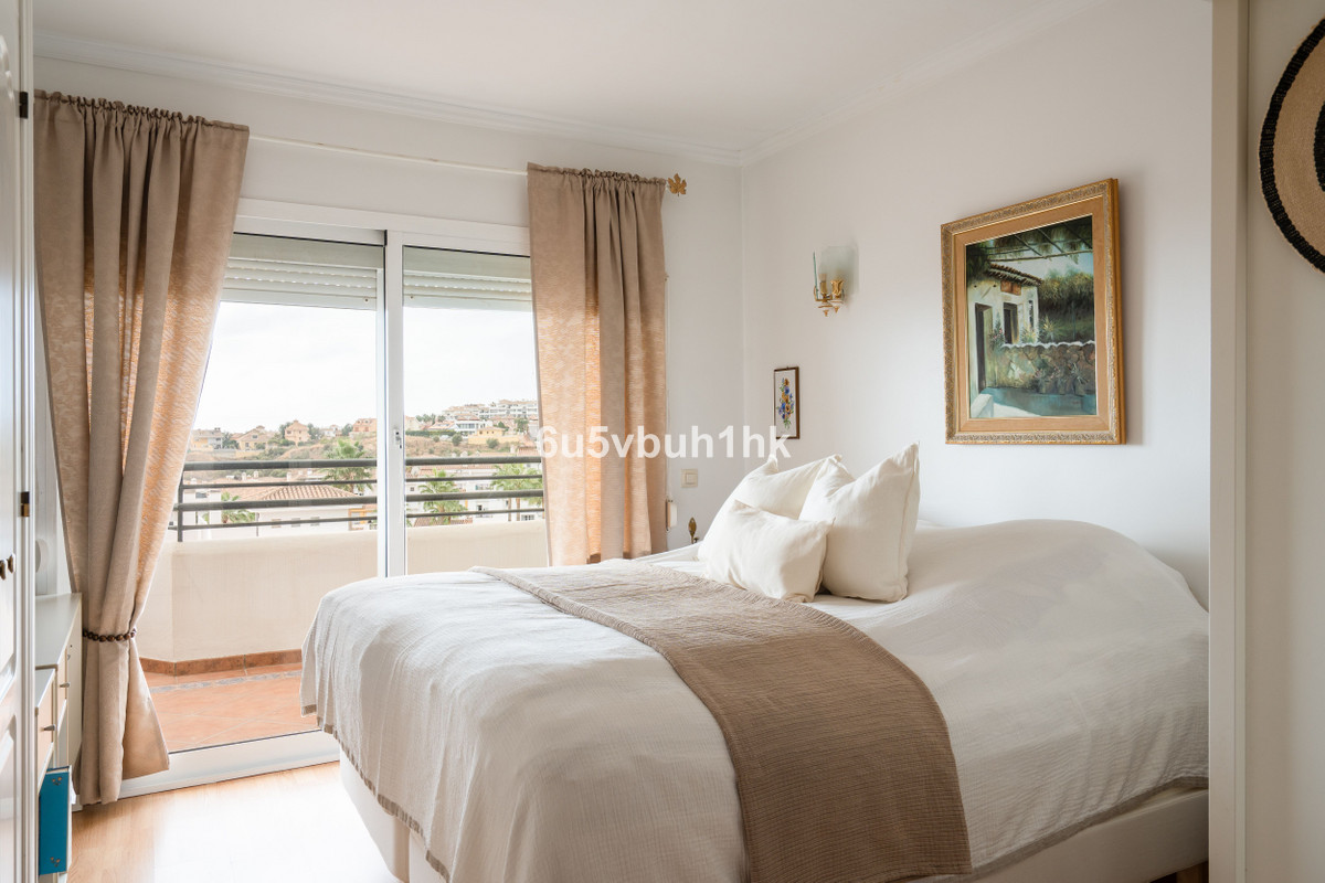 b25df0e4ace32664a9335802a68a9151 - 9