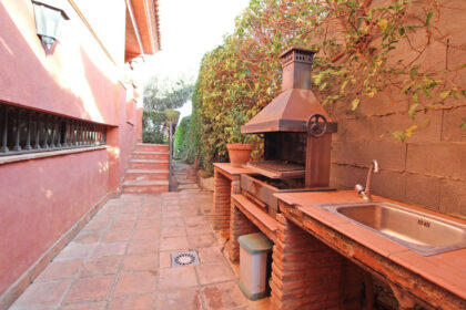 b2670149b1c44101c6a5d28055fd060c - 30