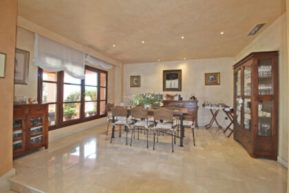 b2670149b1c44101c6a5d28055fd060c - 6