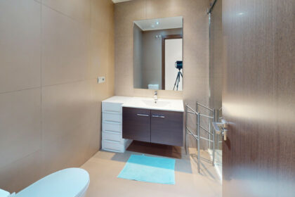 b2b3f285e4d5ae8589857780822d8176 - 17