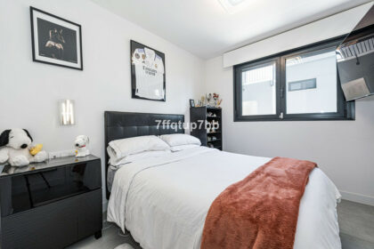 b2c2fd9ead20c9306a02a17d8db168de - 12