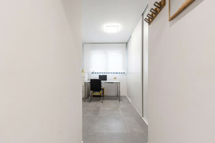 b2c2fd9ead20c9306a02a17d8db168de - 18