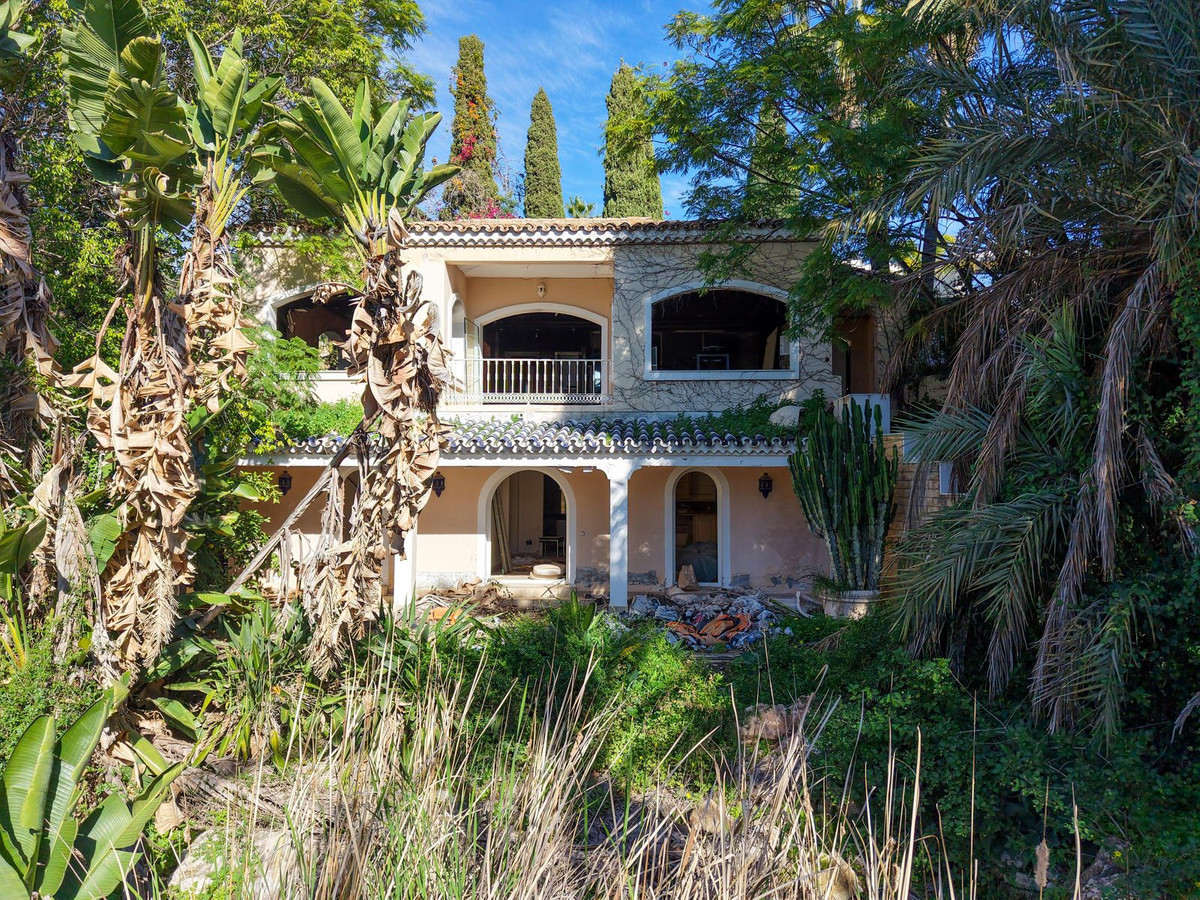 b30d0a24a7dcf7800b0757ed90611f34 - 4