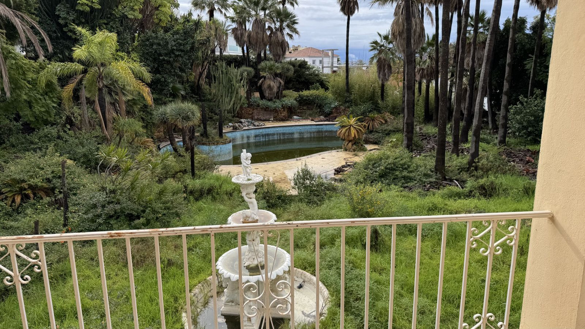 b30d0a24a7dcf7800b0757ed90611f34 - 7