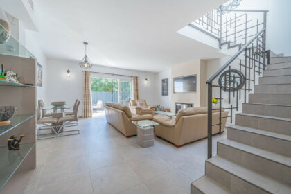 b30da31a5fa7dfb88007176b2dfbd6cc - 1