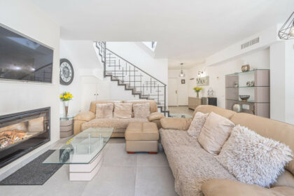 b30da31a5fa7dfb88007176b2dfbd6cc - 34