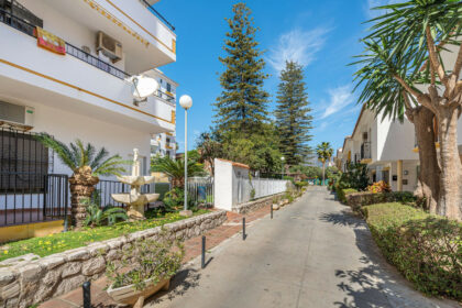 b30da31a5fa7dfb88007176b2dfbd6cc - 49