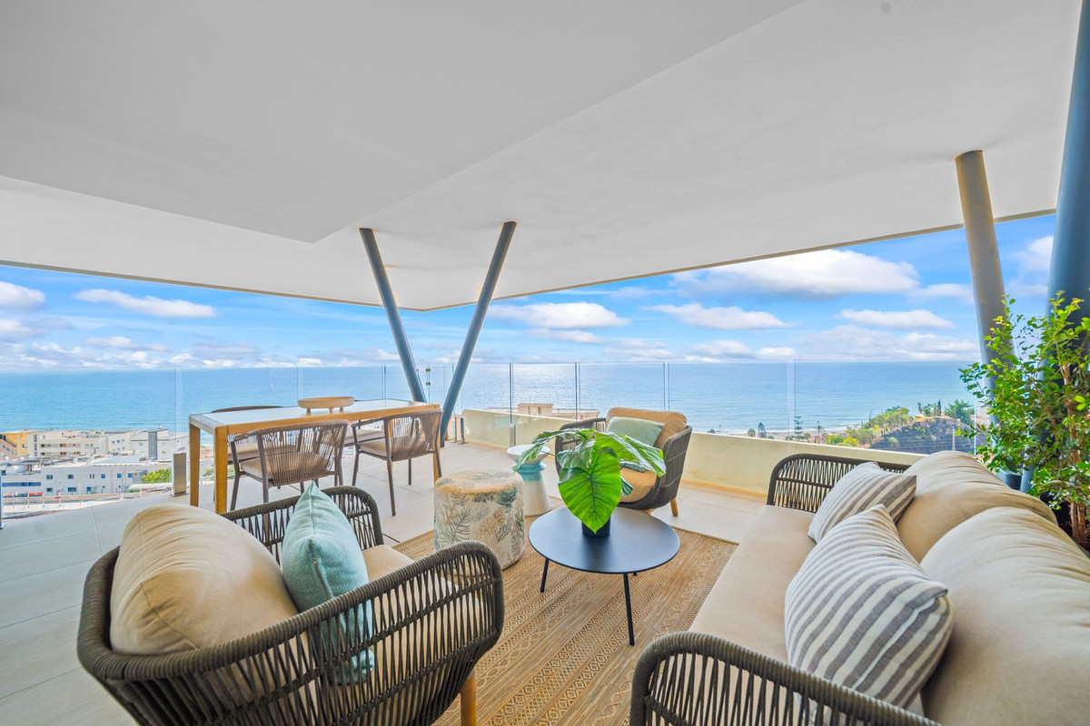 b443e2afd4472f5926cd717c3c695ee8 - 4