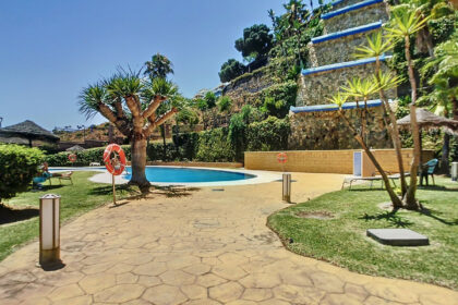 b4b6db3ba7942b063202322b63d4e699 - 35