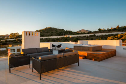 b56efa239ba2127eff5592632f679910 - 18