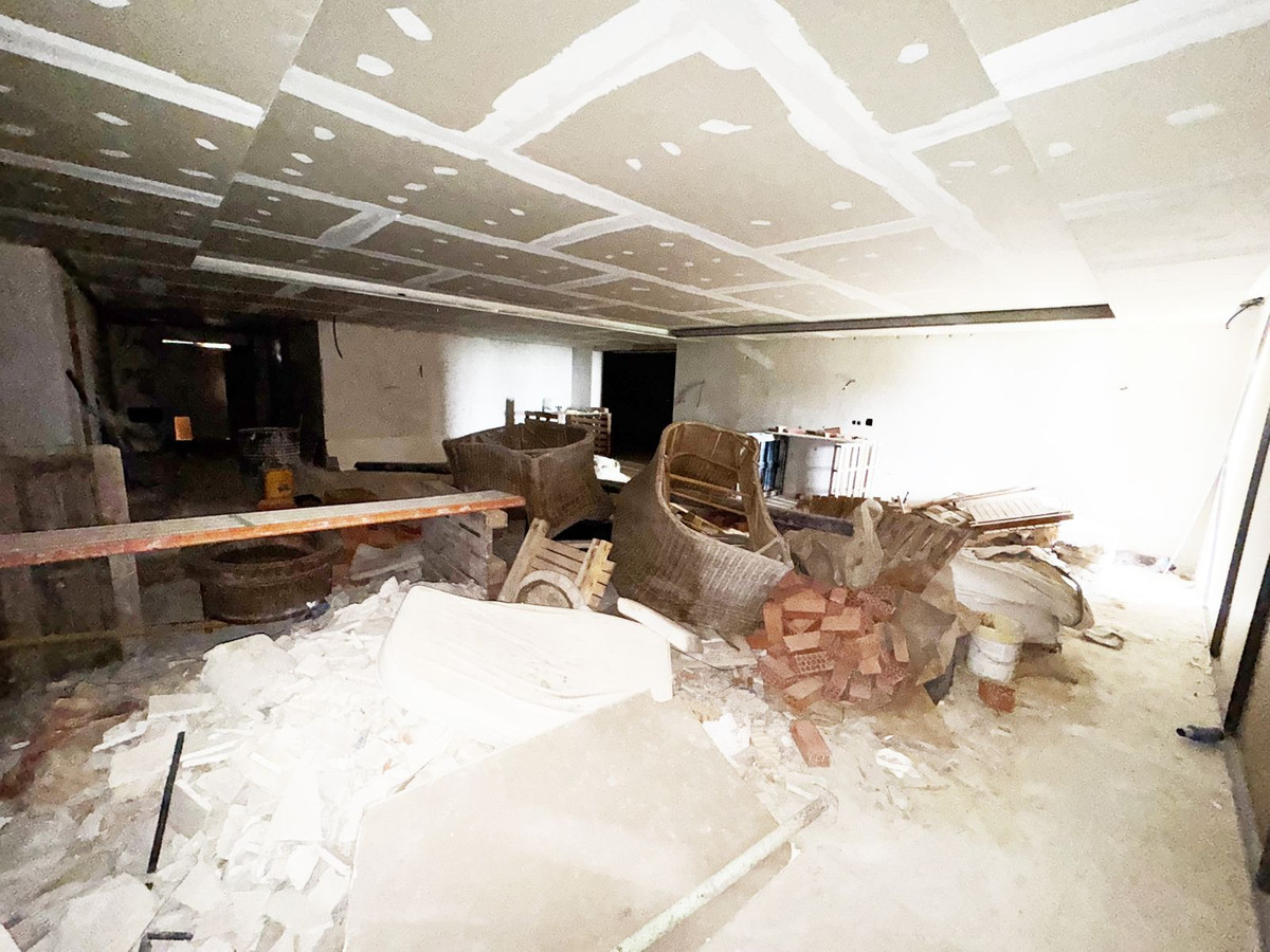 b584f9f8c9fc3d95a6209f94f7ea9f3b - 11