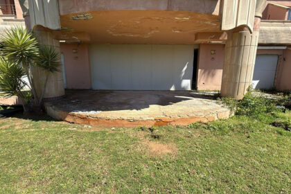 b584f9f8c9fc3d95a6209f94f7ea9f3b - 12