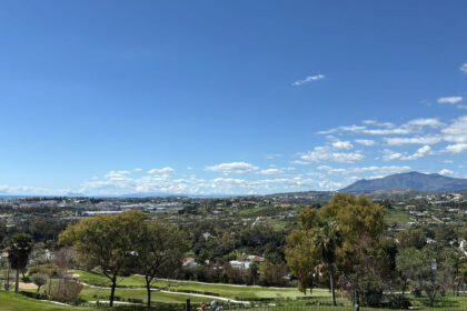 b584f9f8c9fc3d95a6209f94f7ea9f3b - 15