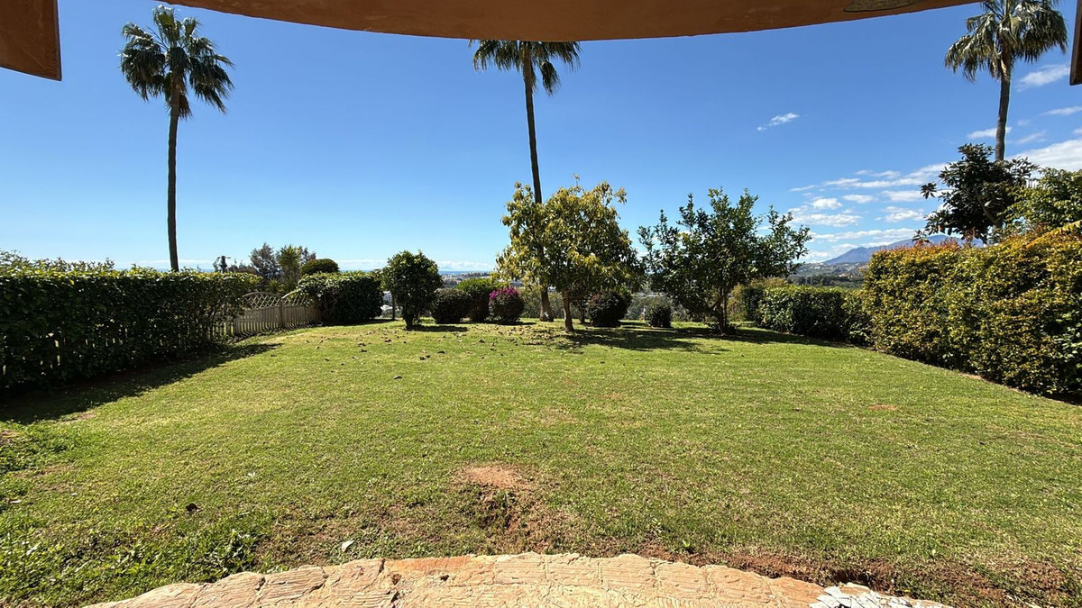 b584f9f8c9fc3d95a6209f94f7ea9f3b - 3