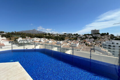 b5949e45d754276f8f3af92effa31b7a - 28