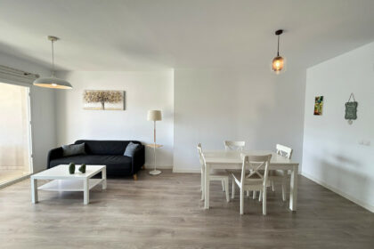 b5949e45d754276f8f3af92effa31b7a - 7