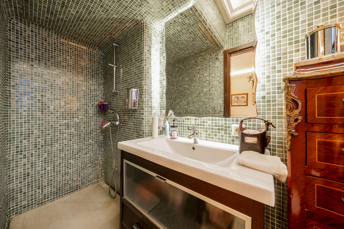 b59b8b190512f701b8245142f26d9076 - 14