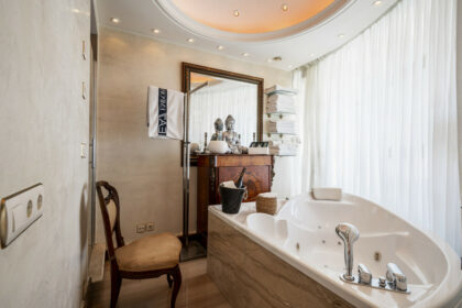 b59b8b190512f701b8245142f26d9076 - 15