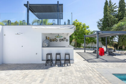 b74eba2c0e5051bdd8222a8d3361f679 - 39