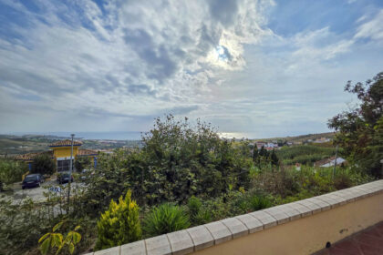 b8278a5c39760793b57c9651f242dcfd - 18