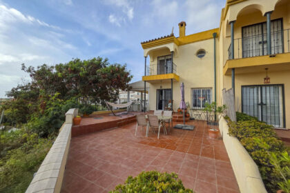 b8278a5c39760793b57c9651f242dcfd - 21