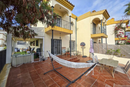 b8278a5c39760793b57c9651f242dcfd - 22