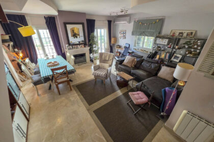 b8278a5c39760793b57c9651f242dcfd - 24