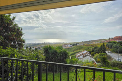 b8278a5c39760793b57c9651f242dcfd - 40