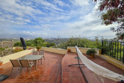 b8278a5c39760793b57c9651f242dcfd - 42