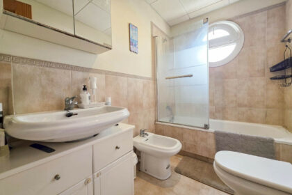 b8278a5c39760793b57c9651f242dcfd - 8