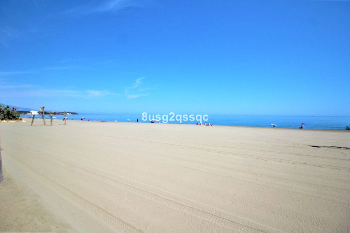 b86647e95d874ca6dd5a1b67eb4b343c - 11