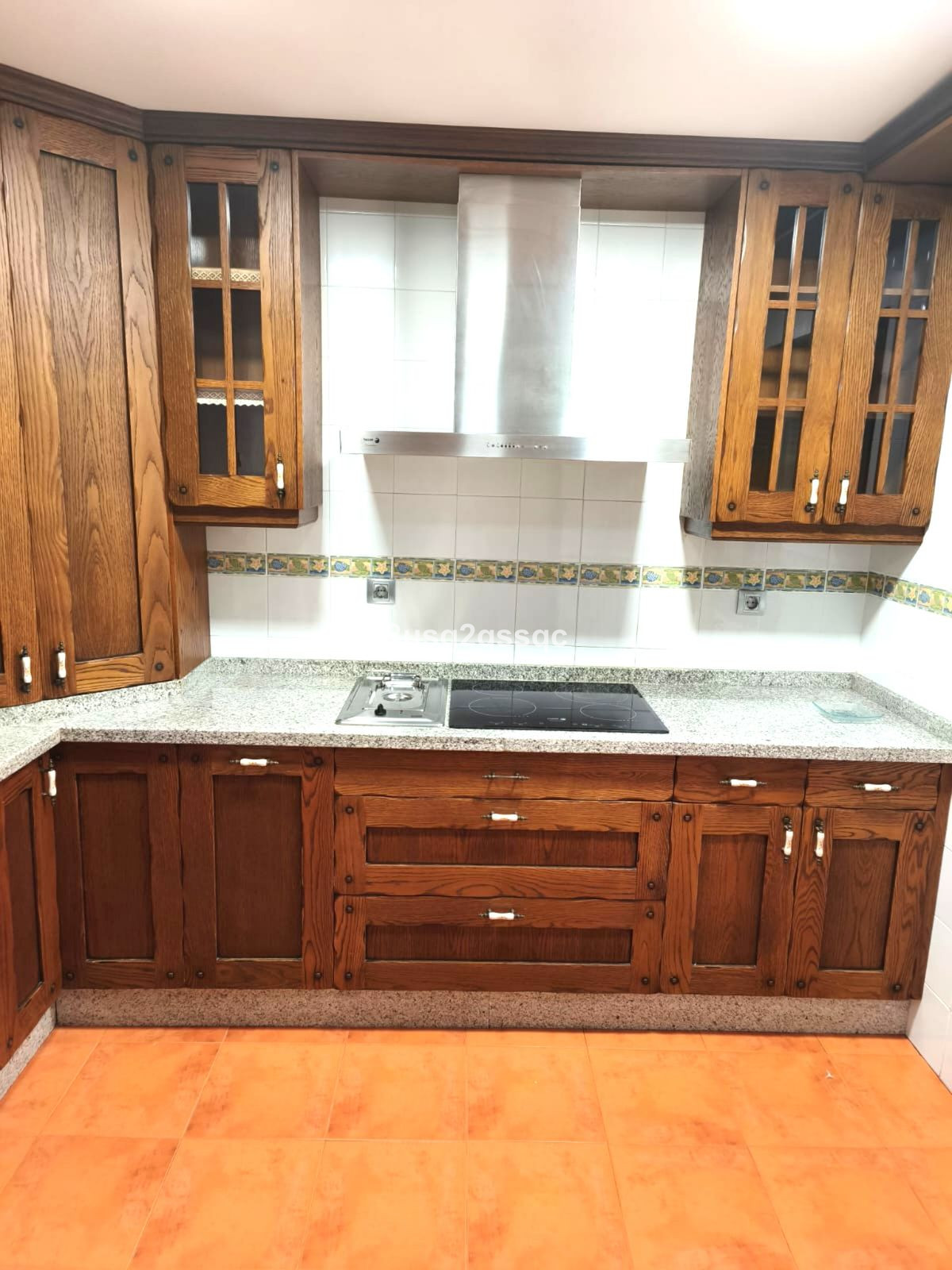 b86647e95d874ca6dd5a1b67eb4b343c - 24