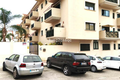 b86647e95d874ca6dd5a1b67eb4b343c - 27