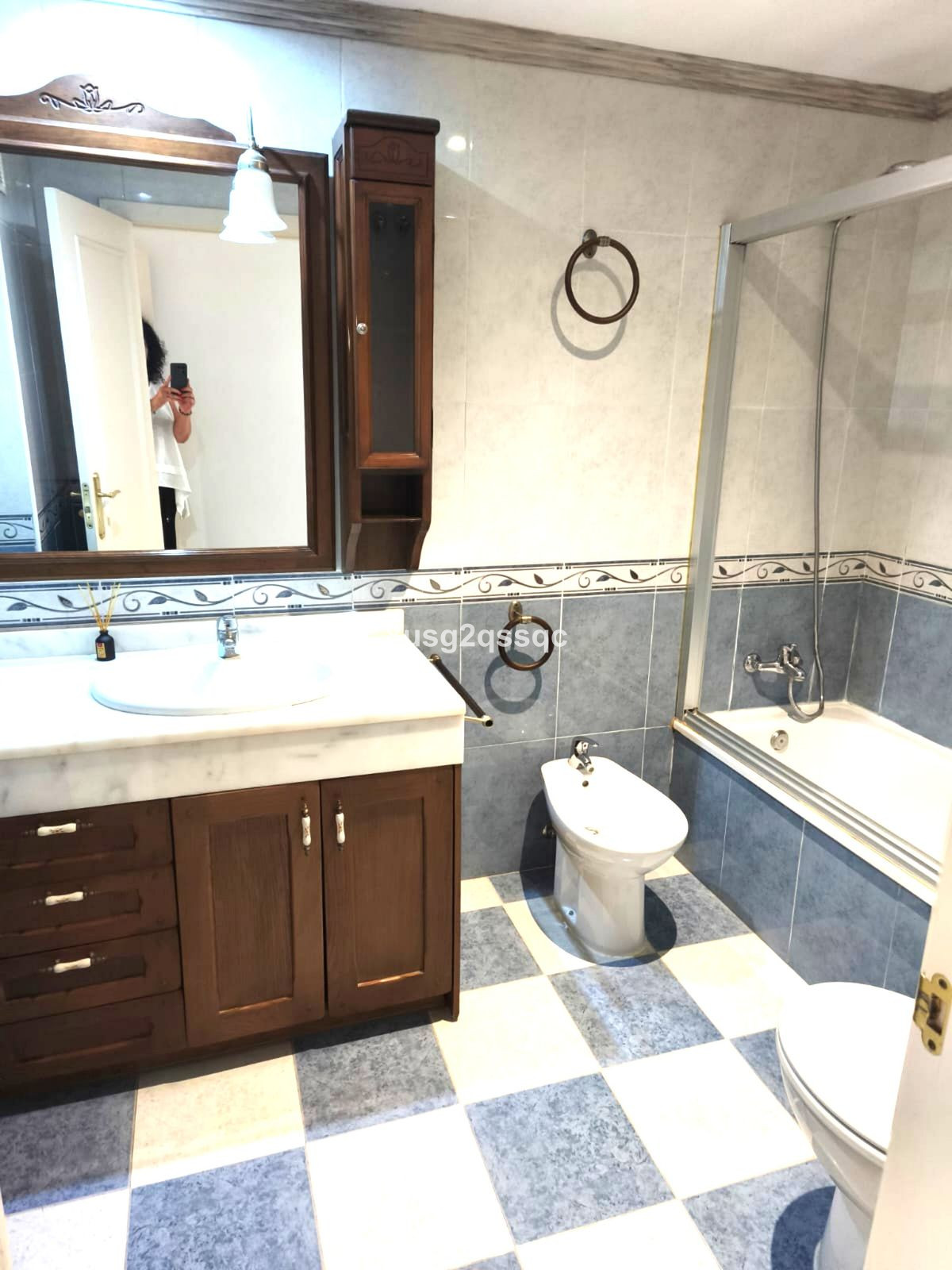 b86647e95d874ca6dd5a1b67eb4b343c - 5