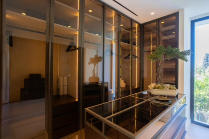 b8a78f73fe47d9919fb9148a263e7528 - 14