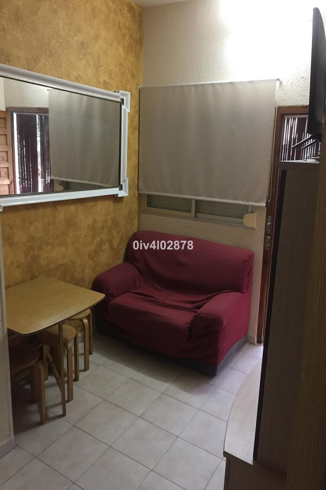 b8b866d4f51e91a694653a4774e7411f - 24