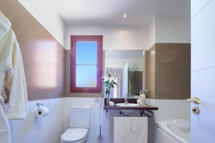 b8bdcf461c70fab44c7cca6ff2ac467e - 9